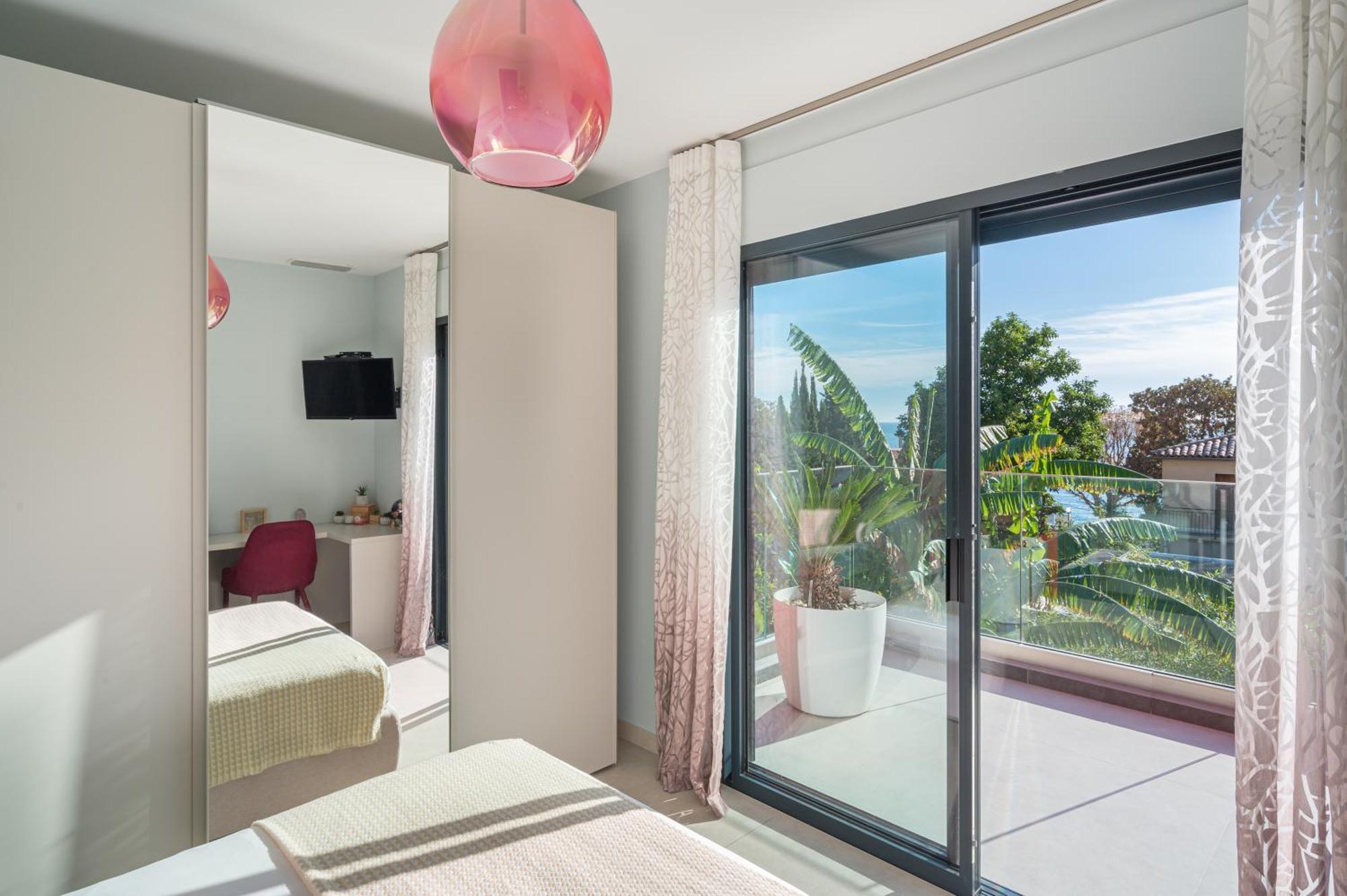 אזה Deluxe Villa Graziella 200 M From The Beach מראה חיצוני תמונה