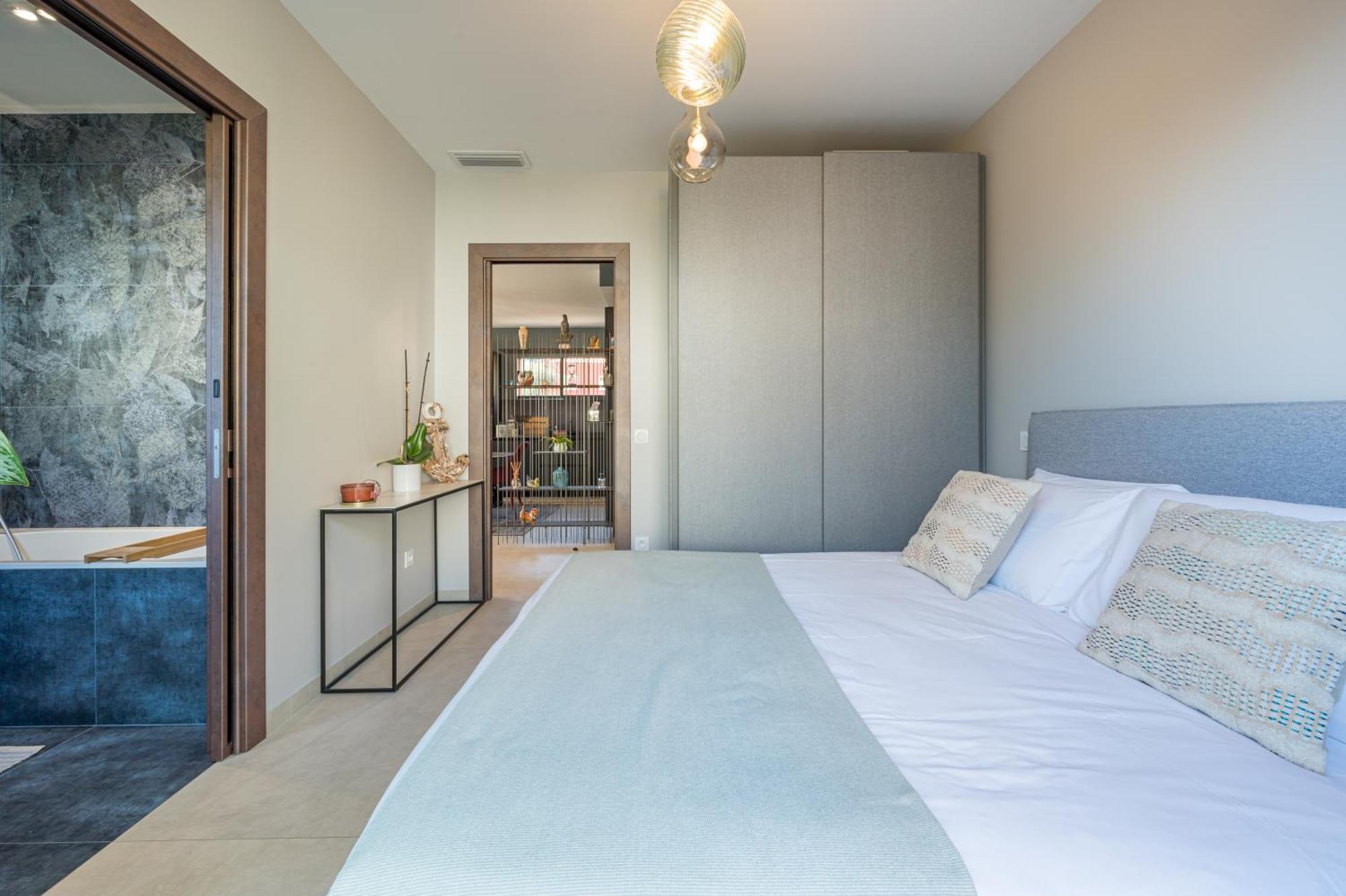 אזה Deluxe Villa Graziella 200 M From The Beach מראה חיצוני תמונה